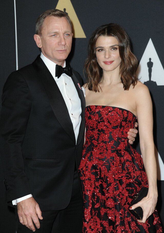 KONA: Den britiske skuespilleren er gift med skuespiller Rachel Weisz (46). Foto: Splash News KONA: Den britiske skuespilleren er gift med skuespiller Rachel Weisz (46). Foto: Splash News